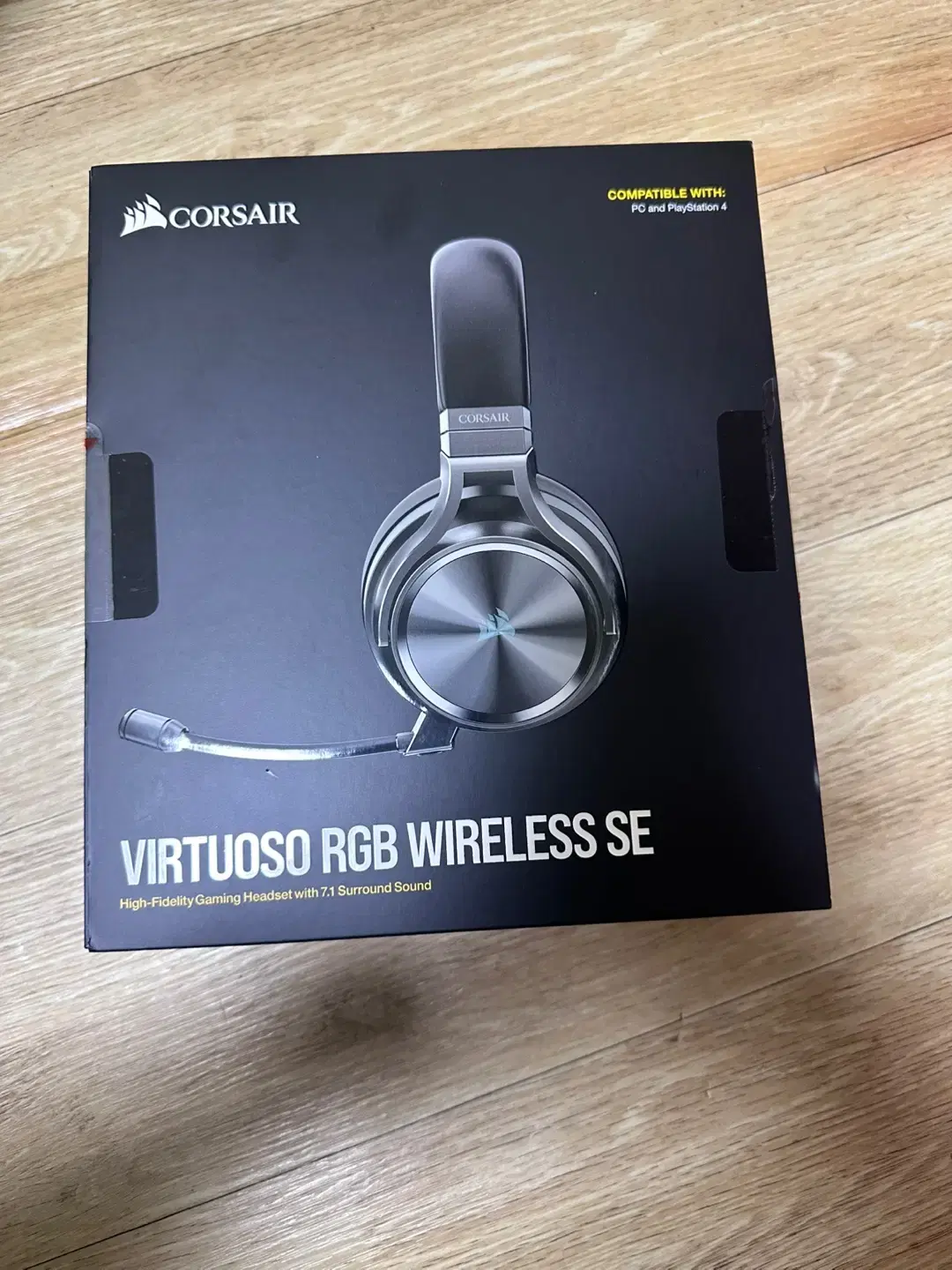 커세어 무선 헤드셋(국내정발) RGB WIRELESS SE  팝니다